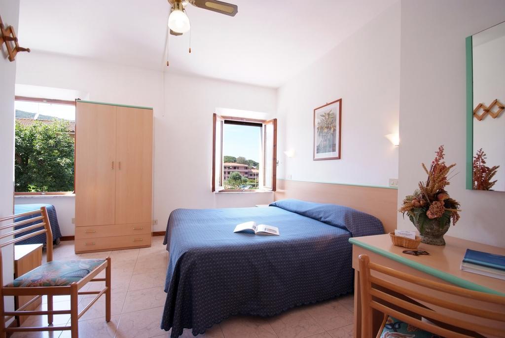 Hotel Anselmi Marciana Marina  Extérieur photo