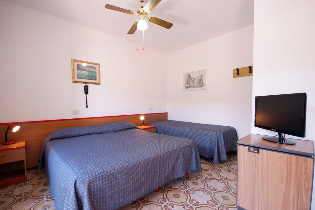 Hotel Anselmi Marciana Marina  Extérieur photo